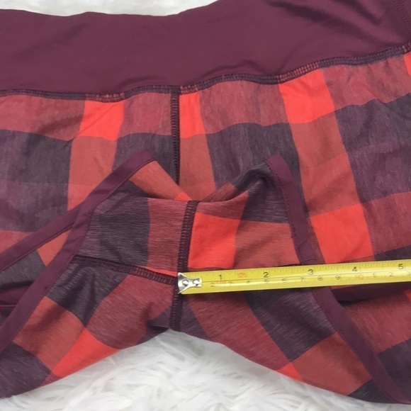 Lululemon Run: Speed Short Checkered - Picture 2 of 8